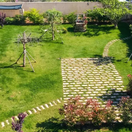 Bright In - 30 Sqm + Enclosed Garden Appartamento Gallipoli